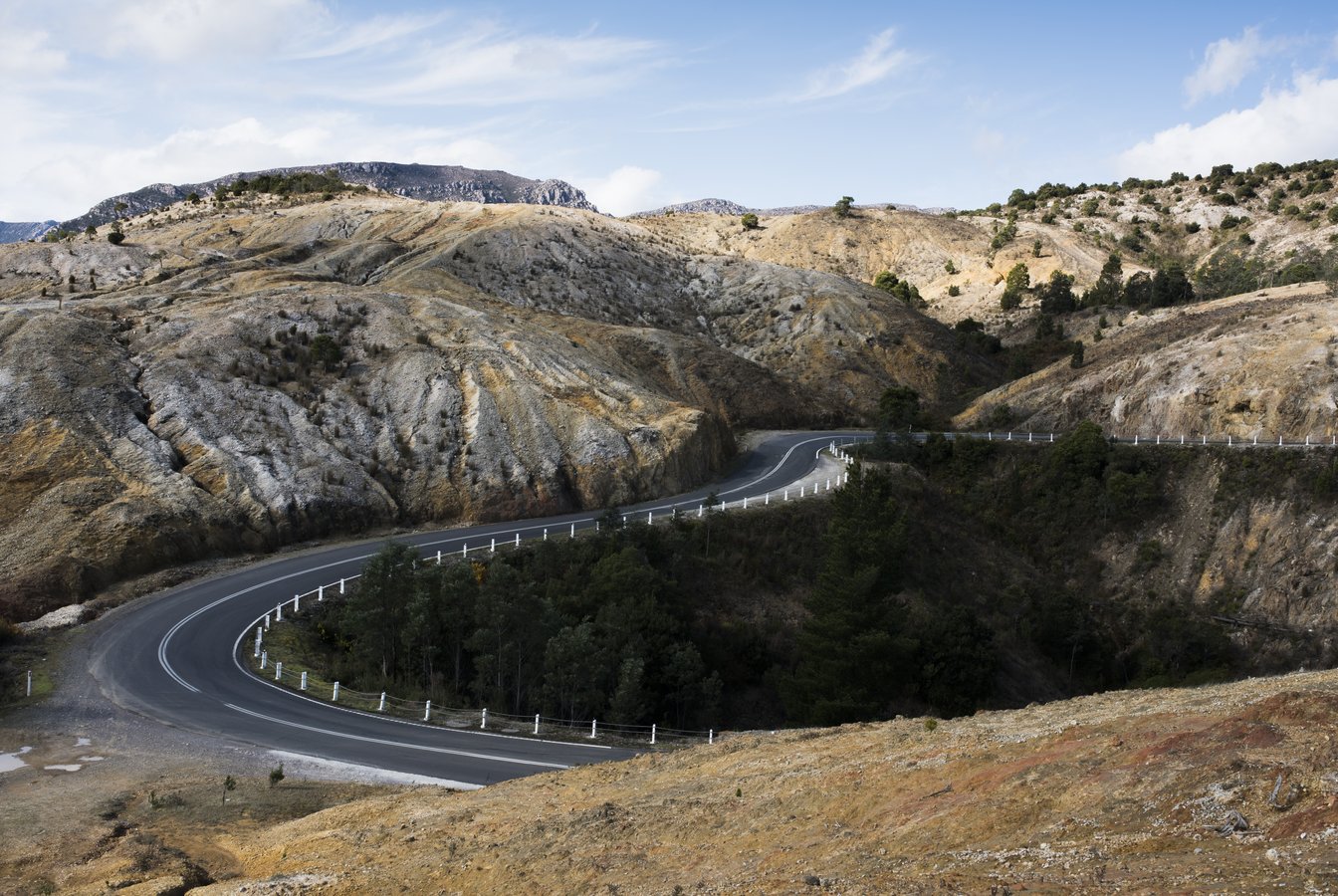 The road into Queenstown, known as the 99 bends.