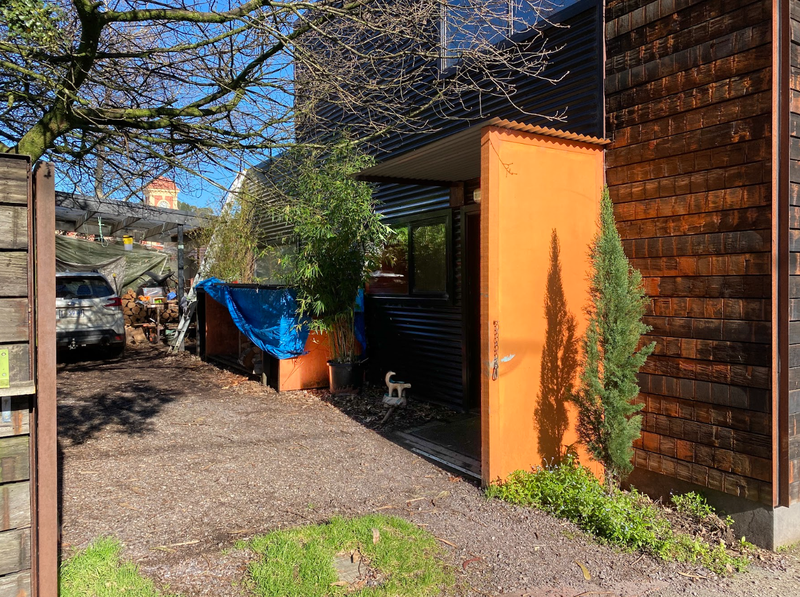 A photo of the entrance to Western Art Space, taken from the venue driveway.