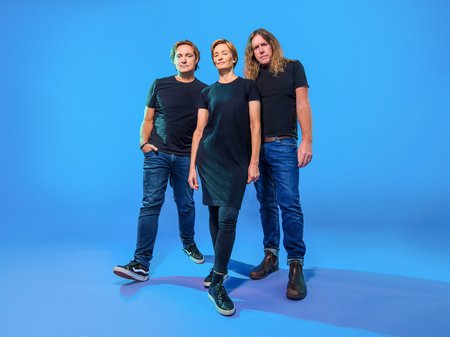 Spiderbait blue Giulia McGauran