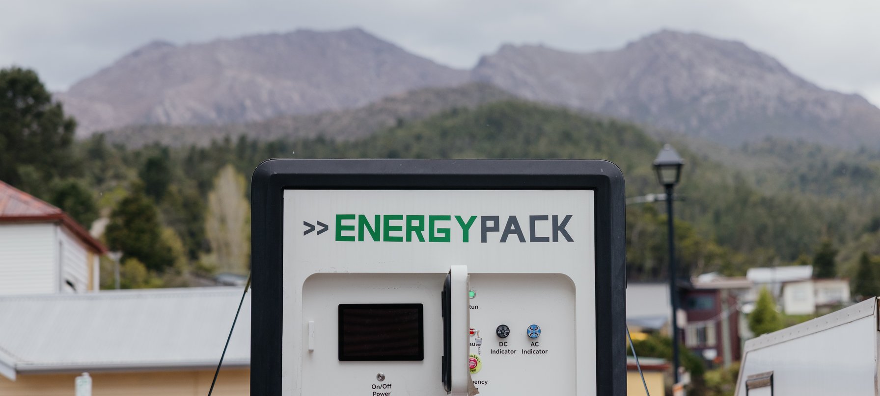 UNCONFORMITYCRIBRD-64-Jesse Hunniford